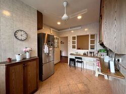 Elizabeth Tower (D9), Apartment #572042781